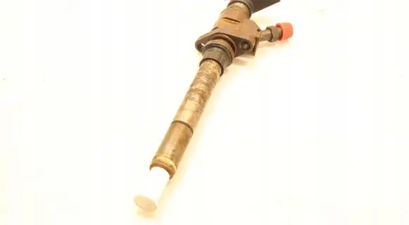 Ford Mondeo MK IV Fuel injector 9657144580