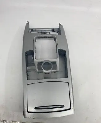 Audi A6 S6 C6 4F Center console 4F1864261 P0103820 30103820