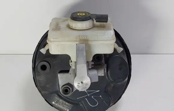 Audi A5 8T 8F Brake booster 8K0612103E
