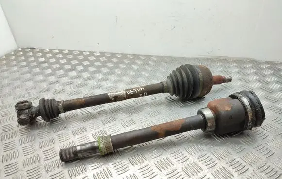 Renault Master III Front driveshaft 391002176R