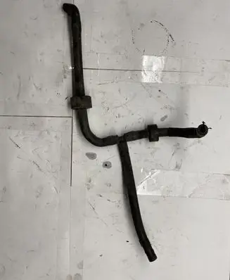 Volkswagen PASSAT B7 Engine coolant pipe/hose 12461215