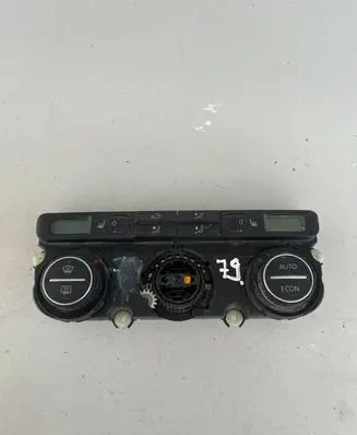 Volkswagen Golf V Climate control unit 74641471
