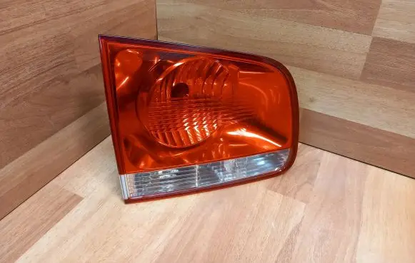Volkswagen Touareg I Tailgate rear/tail lights 7L6945093H 28269003