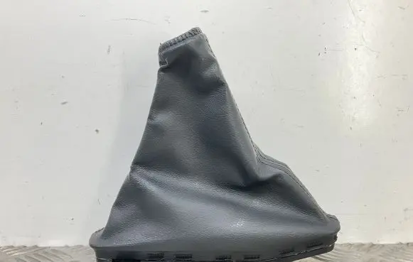 Seat Leon (5F) Handbrake trim 5F0711457