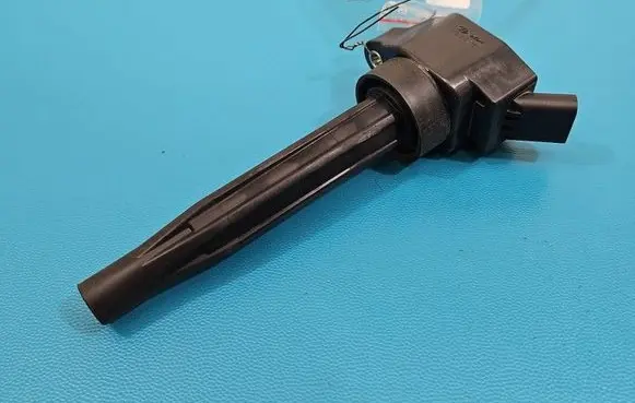Hyundai Elantra VII High voltage ignition coil 273012M320 IMPRK1565992