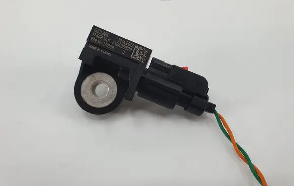 KIA Sorento Airbag deployment crash/impact sensor 959302P000