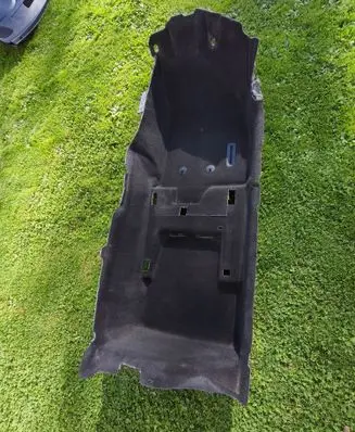 Chevrolet Volt II Interior carpet 