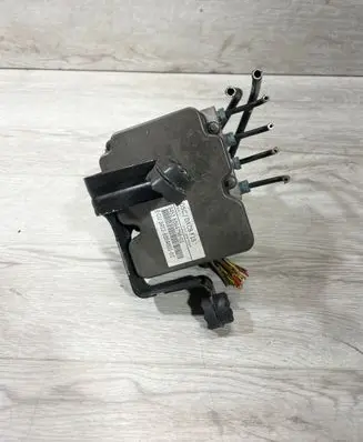 BMW X5 F15 ABS Pump 6864798 6864801