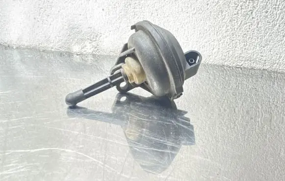 Opel Astra H Valve vacuum 71424210