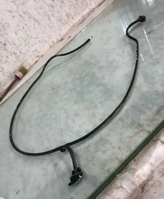 Nissan Qashqai J12 Windshield washer spray nozzle 