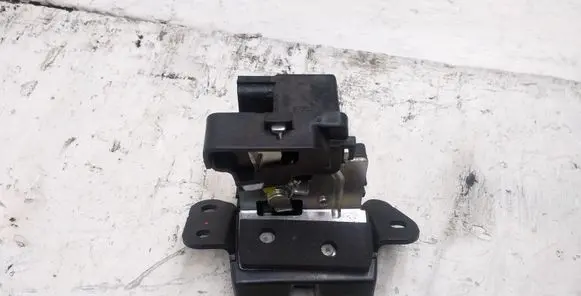 KIA Sportage Tailgate/trunk/boot lock/catch/latch