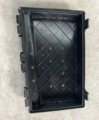Opel Astra H Fuse box cover 74338200