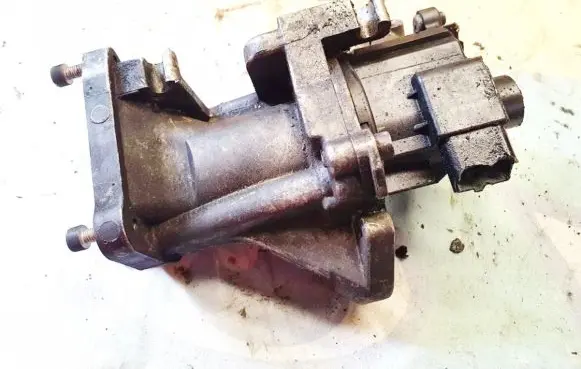 Peugeot 4007 EGR valve 9655911780 70057805