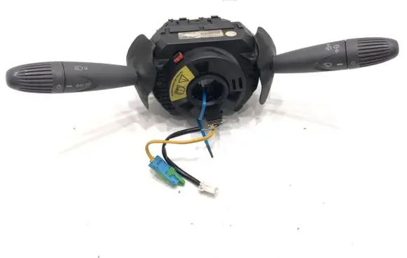 Wiper turn signal indicator stalk/switch