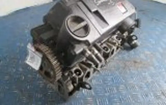 Citroen Xsara Picasso Engine head 