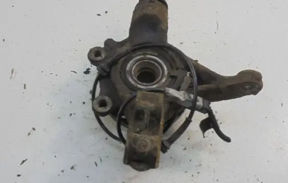 Citroen Berlingo Front wheel hub spindle knuckle 