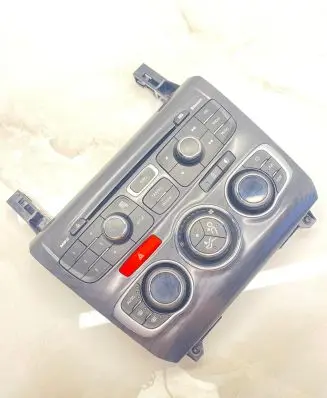 Citroen C4 II Climate control unit 9666027577 00030335 28290932