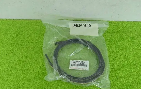 Toyota Yaris Rubber seal tailgate window/glass 5611750140