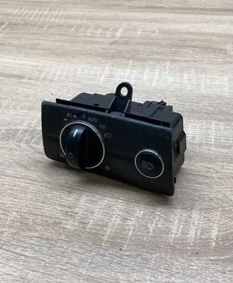Mercedes-Benz E W211 Light switch 2115450104 04056000