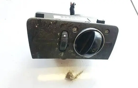 Mercedes-Benz E W211 Light switch 2115450304 04056020