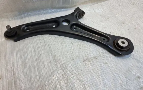 Ford Ecosport Front control arm GN153051BA
