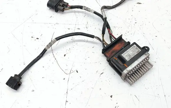 Audi Q5 SQ5 Glow plug pre-heat relay 8K0959501C 8K0959501