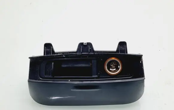 Ashtray (front)
