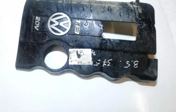 Volkswagen PASSAT B5 Engine cover (trim) 058103724f