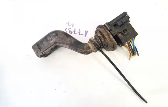 Opel Astra G Wiper control stalk 090243395501392 090481242501.579