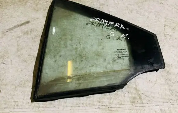 Nissan Primera Rear vent window glass 