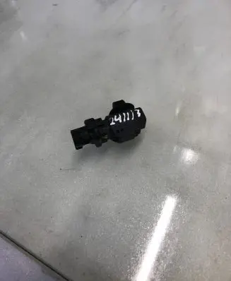 Opel Grandland X Sensor 18011555