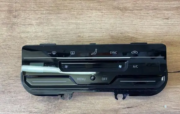 Volkswagen Tiguan Climate control unit 5NA907044AH