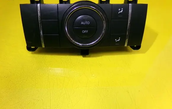 Mercedes-Benz R W251 Climate control unit A1648209389