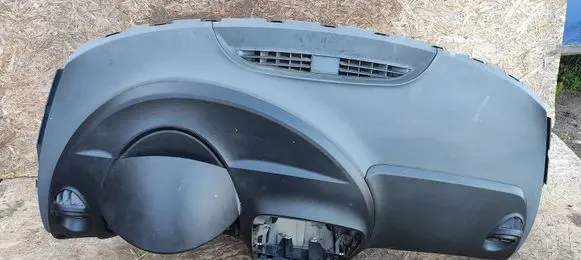 Seat Toledo III (5P) Dashboard 5P0857067 5P0857291A