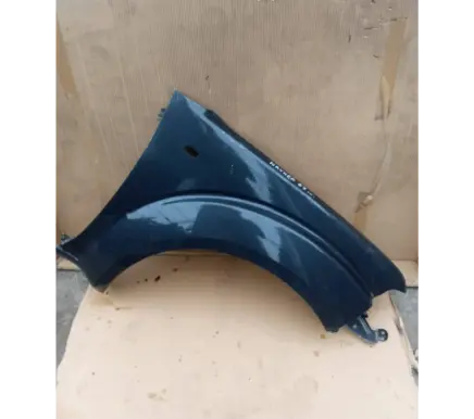 Nissan Navara Fender