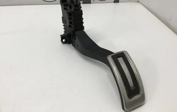 Volkswagen Arteon Shooting Brake Accelerator throttle pedal 5Q1723503K