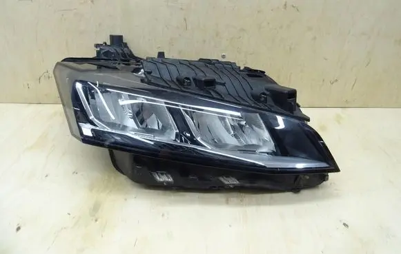Peugeot 308 Headlight/headlamp