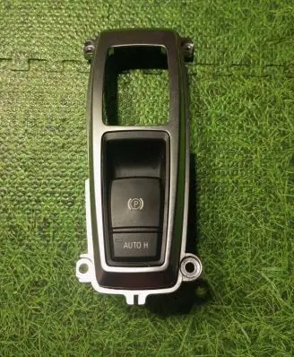 BMW X5M E70 Hand parking brake switch 6975467 9148508