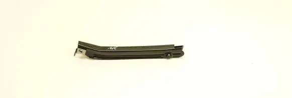 Mercedes-Benz ML W164 Front bumper mounting bracket A1648800412