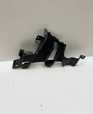 Land Rover Range Rover Velar Front bumper mounting bracket J8A217E950AB