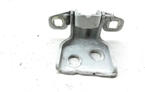 Dacia Sandero Rear door lower hinge