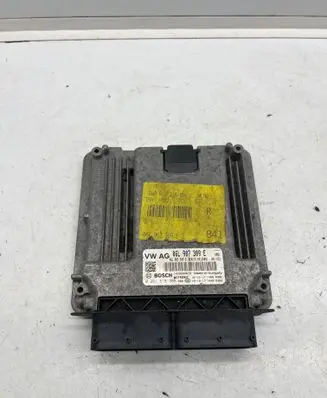 Audi A5 Engine control unit/module 06L907309E 8W09071150 0261S18388