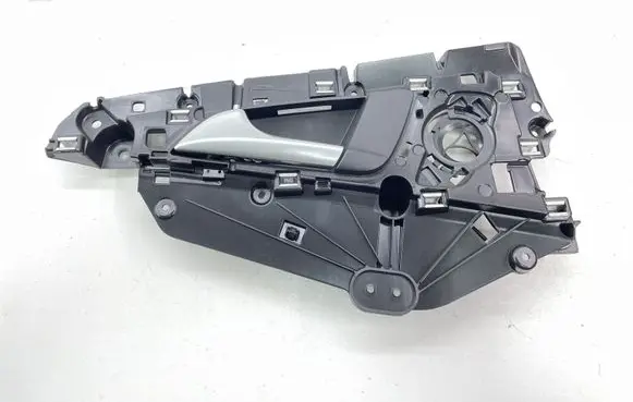Rear door interior handle