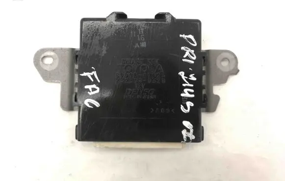 Toyota Prius (XW20) Other devices 8999047023