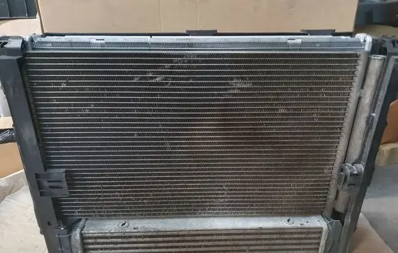 BMW 3 E90 E91 Radiator set 32133116 11074810 9229021