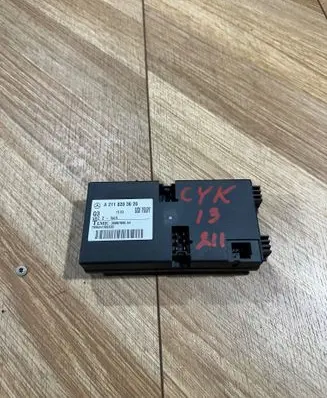 Mercedes-Benz E W211 Seat control module A2118203626 00007896A4 7896A4160438