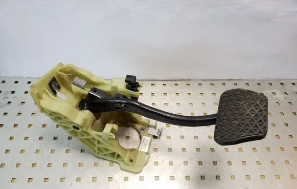 BMW 5 E60 E61 Brake pedal 676083405 35106761032