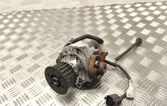 Mazda 5 Fuel injection high pressure pump RF7J13800A 04990 2940000420