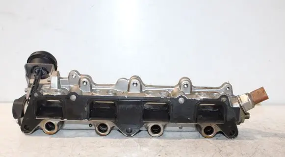 Volkswagen Golf Plus Intake manifold GK00286