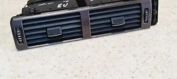 Audi A6 S6 C5 4B Dash center air vent grill 4B1820951